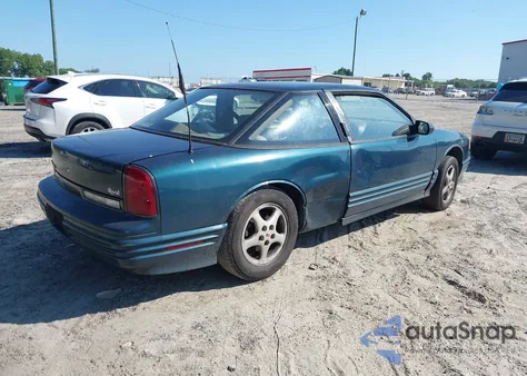 1995 Oldsmobile Cutlass Supreme Sl from USA, damaged, VIN 1G3WH12M0SF304342